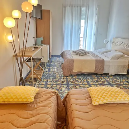 Le Bateau Bleu (adults Only) Porto Cesareo