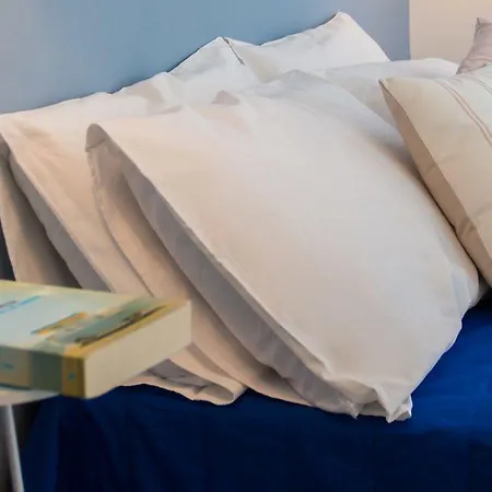 B&B Le Bateau Bleu (Adults Only) 포르토 세자레오