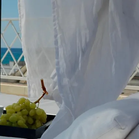 Le Bateau Bleu (adults Only) Oda ve Kahvaltı Porto Cesareo