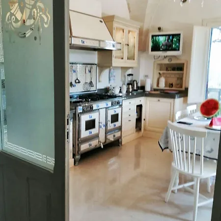 Le Bateau Bleu (adults Only) 4*