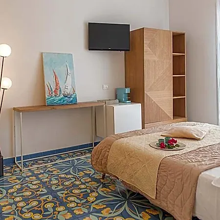 Le Bateau Bleu (adults Only) فندق مبيت وإفطار