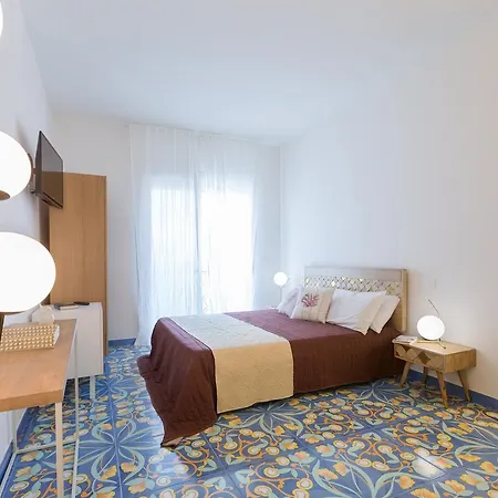 Le Bateau Bleu - Adults Only 12 Bed & Breakfast Porto Cesareo