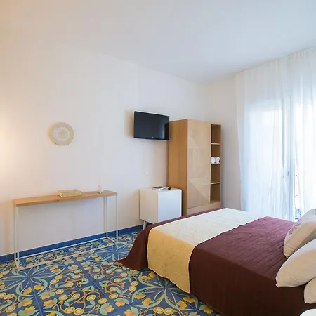 Le Bateau Bleu Adults Only 12 4* Porto Cesareo