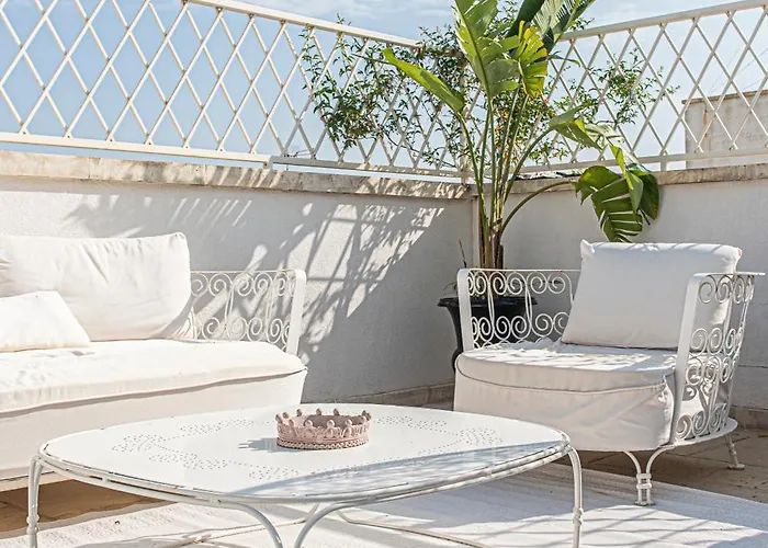 Le Bateau Bleu Couette-café 4*